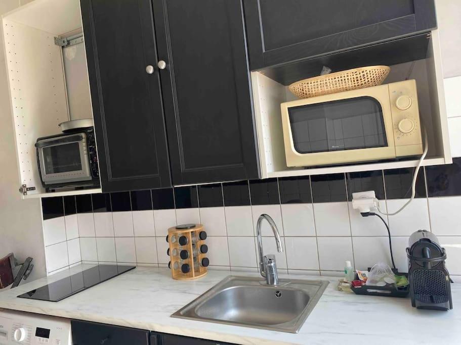 Apartmán T2 La Joliette Sur Notre Dame Marseille Exteriér fotografie